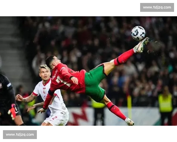 朱艺揭秘！20 岁亚泰前锋巴特苏超倒钩创历史