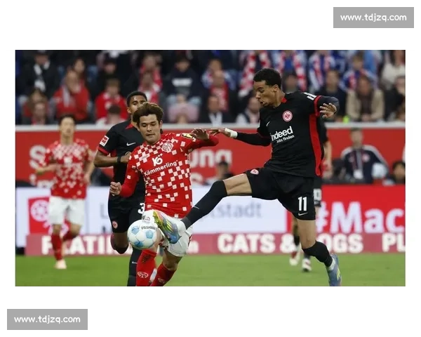 曼联 9 号位争夺战白热化！埃基蒂克成红魔利物浦切尔西三强猎物